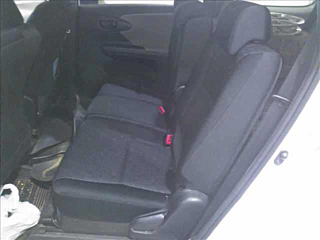 TOYOTA WISH 2010