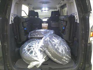 NISSAN SERENA 2019