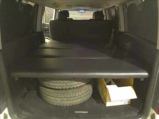 TOYOTA HIACE VAN 2010