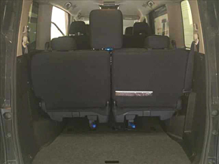 NISSAN SERENA 2018
