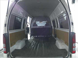 TOYOTA HIACE VAN 2020