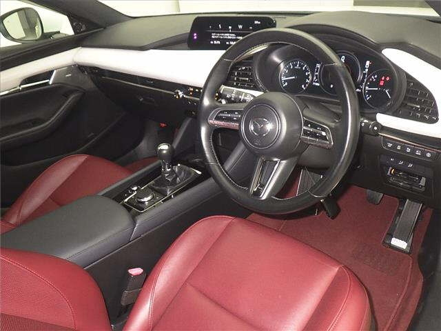 MAZDA MAZDA3 2020