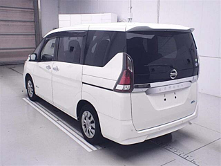 NISSAN SERENA 2017
