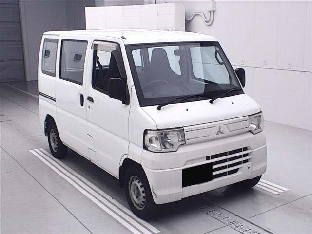 MITSUBISHI MINICAB VAN 2012