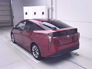 TOYOTA PRIUS 2016