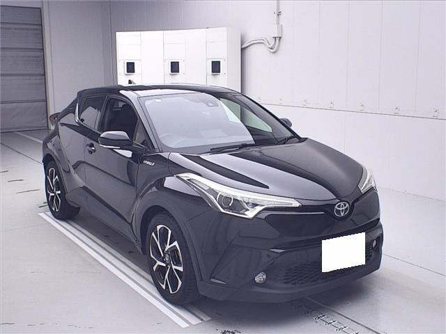 TOYOTA C-HR 2017
