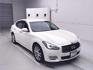 NISSAN FUGA 2019