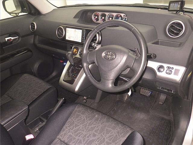 TOYOTA COROLLA RUMION 2011