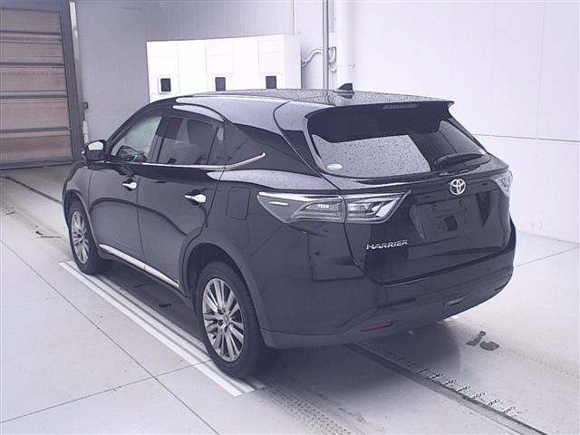 TOYOTA HARRIER 2015
