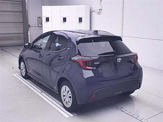 TOYOTA YARIS 2025