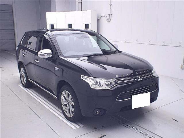 MITSUBISHI OUTLANDER PHEV 2013