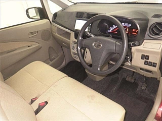 DAIHATSU MOVE 2014