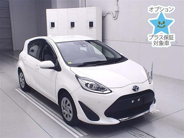 TOYOTA AQUA 2020