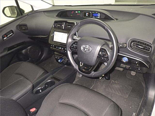 TOYOTA PRIUS 2020