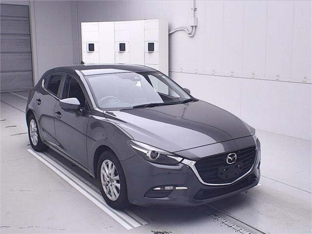 MAZDA AXELA 2019