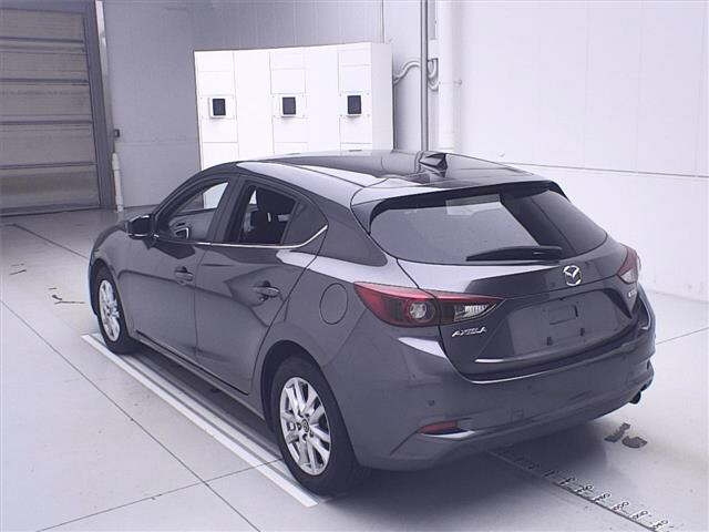MAZDA AXELA 2019
