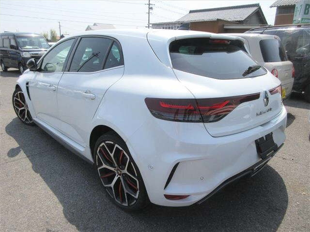 RENAULT MEGANE 2023