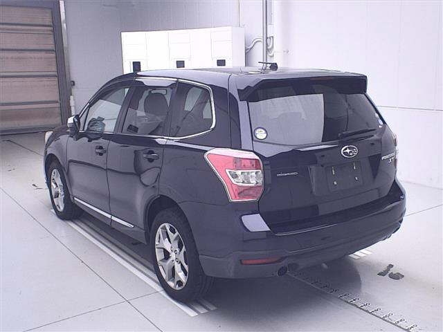 SUBARU FORESTER 2014