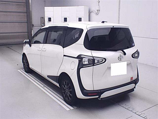 TOYOTA SIENTA 2020