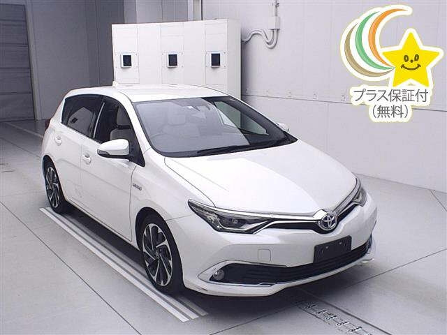 TOYOTA AURIS 2016