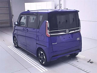 NISSAN ROOX 2022