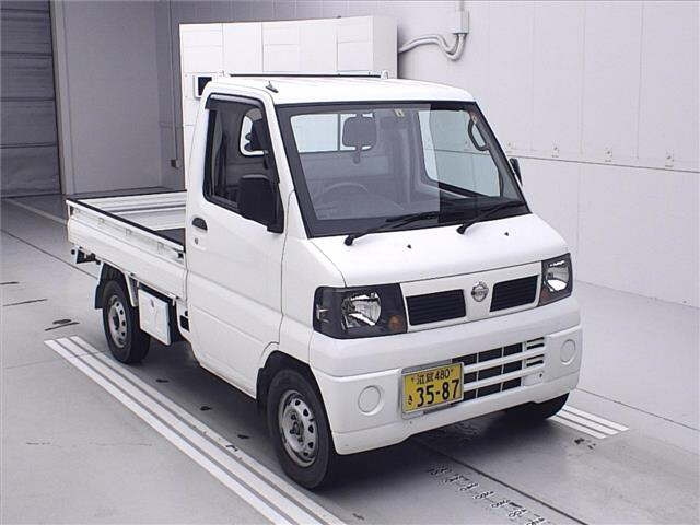 NISSAN CLIPPER TRUCK 2009