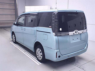 TOYOTA VOXY 2015
