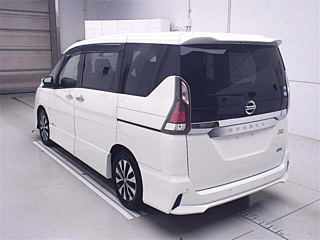 NISSAN SERENA 2018