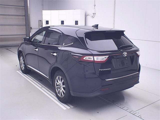 TOYOTA HARRIER 2017