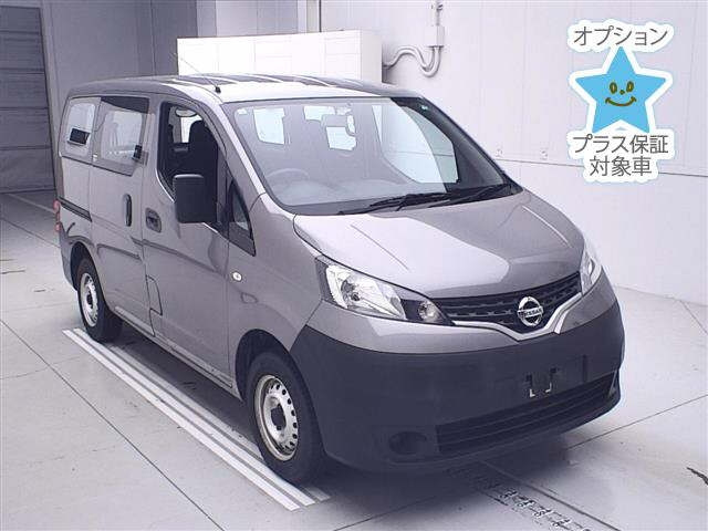 NISSAN NV200 2019