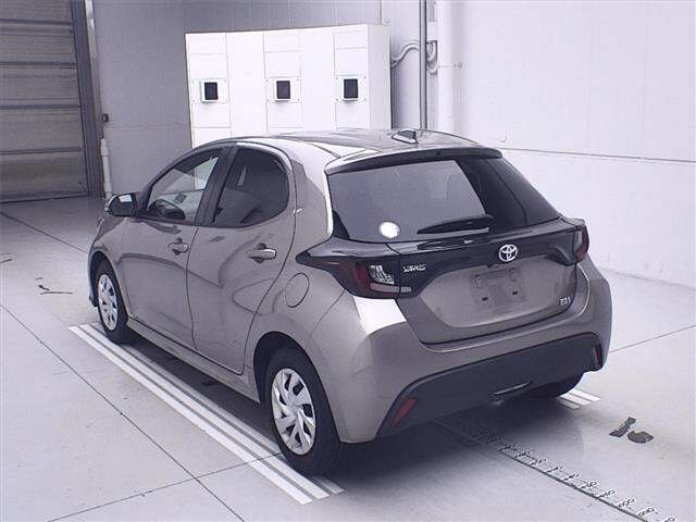 TOYOTA YARIS 2021