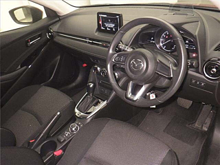 MAZDA DEMIO 2017