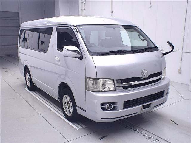 TOYOTA HIACE 2008