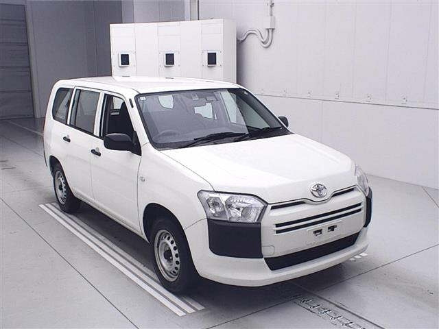 TOYOTA PROBOX 2020