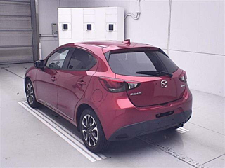 MAZDA DEMIO 2016
