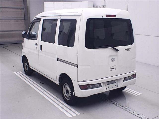 DAIHATSU HIJET VAN 2021