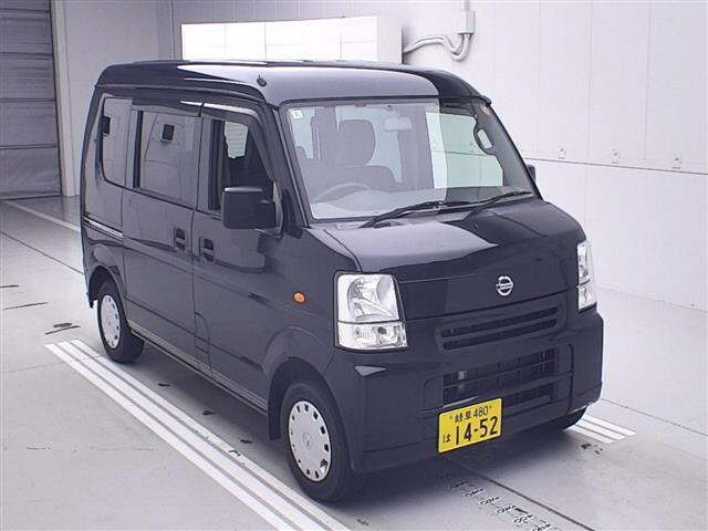 NISSAN CLIPPER VAN 2015