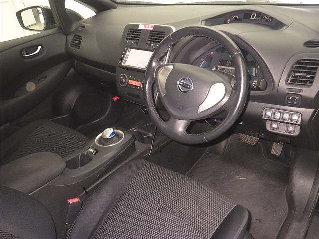 NISSAN LEAF 2016