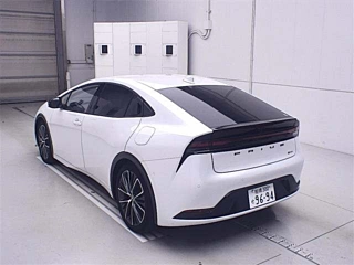 TOYOTA PRIUS 2023
