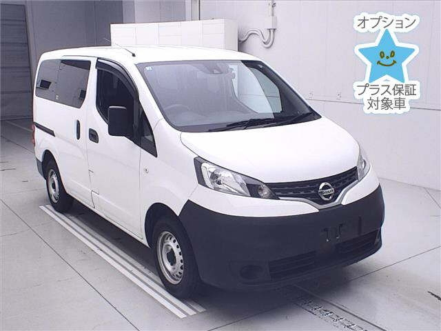 NISSAN NV200 2020