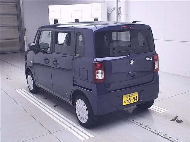 SUZUKI WAGON R SMILE 2024