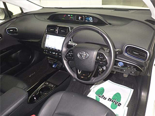 TOYOTA PRIUS 2020