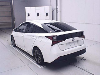 TOYOTA PRIUS 2020