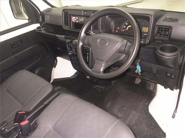 DAIHATSU HIJET VAN 2021