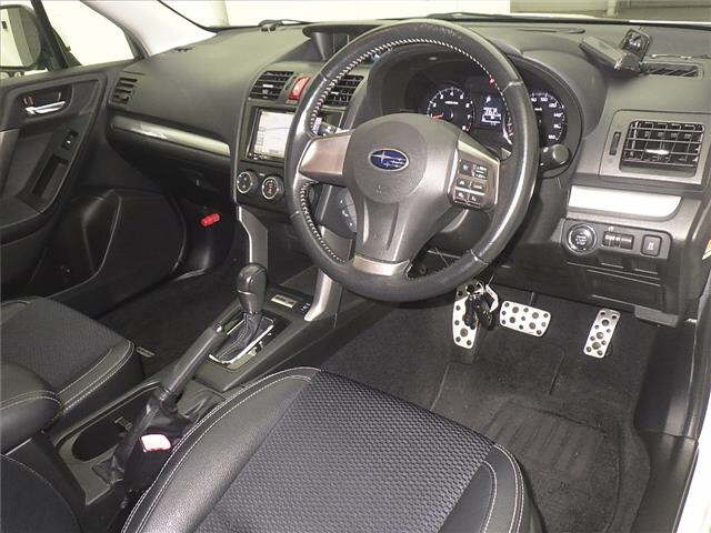 SUBARU FORESTER 2012