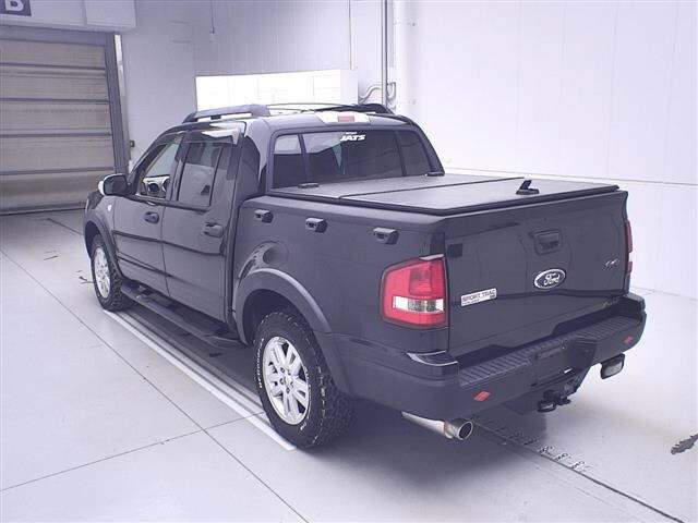 FORD EXPLORER 2011