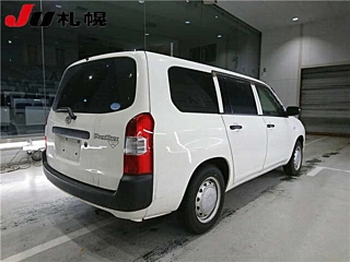 TOYOTA PROBOX 2018