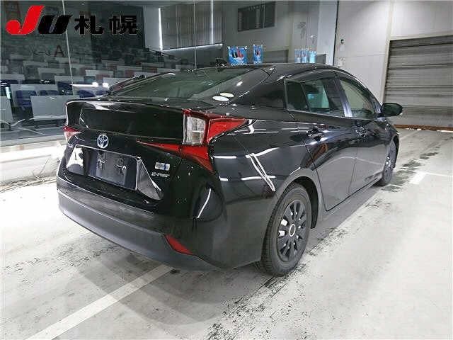 TOYOTA PRIUS 2020