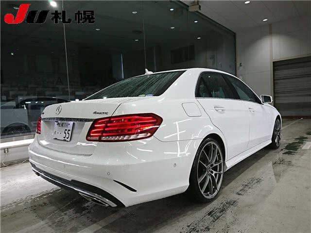 MERCEDES BENZ E CLASS 2015