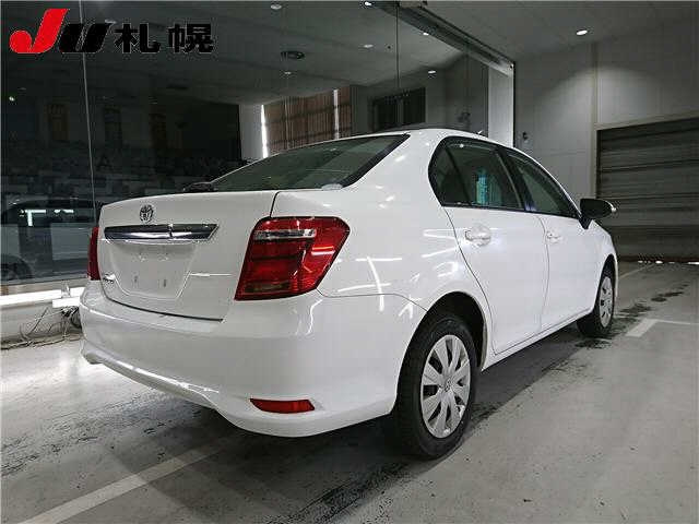 TOYOTA COROLLA AXIO 2017